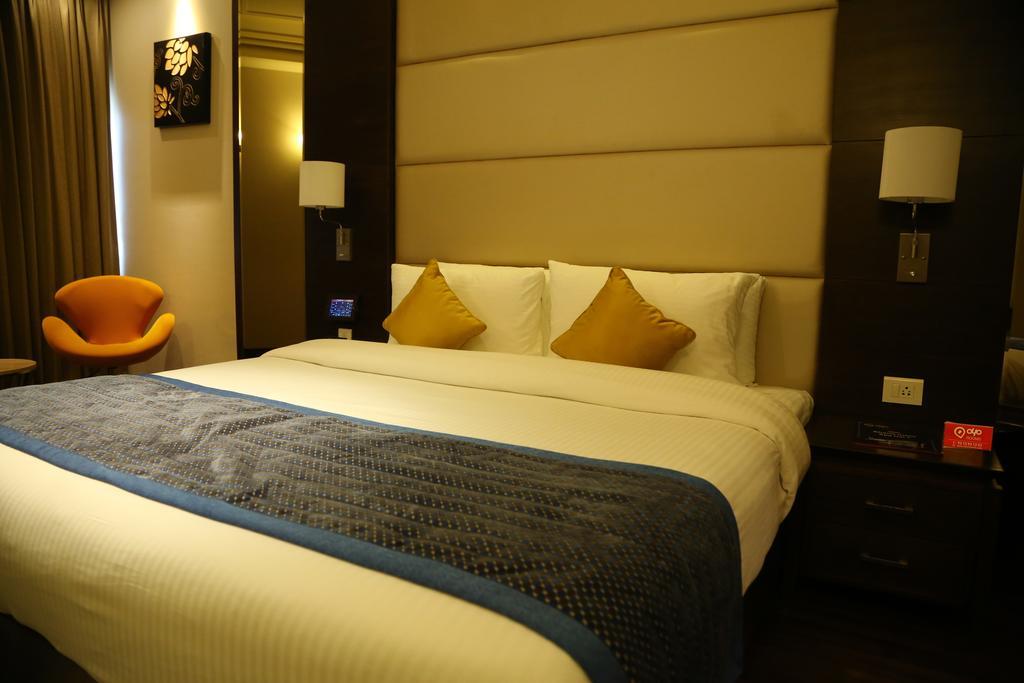 Hotel Oyo Premium Panchkula Sector 5 Exteriér fotografie