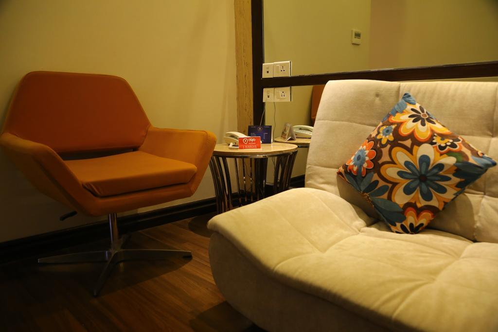 Hotel Oyo Premium Panchkula Sector 5 Exteriér fotografie