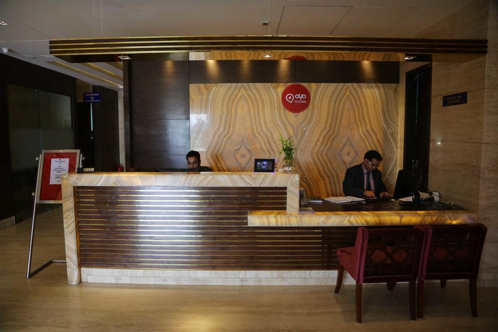 Hotel Oyo Premium Panchkula Sector 5 Exteriér fotografie